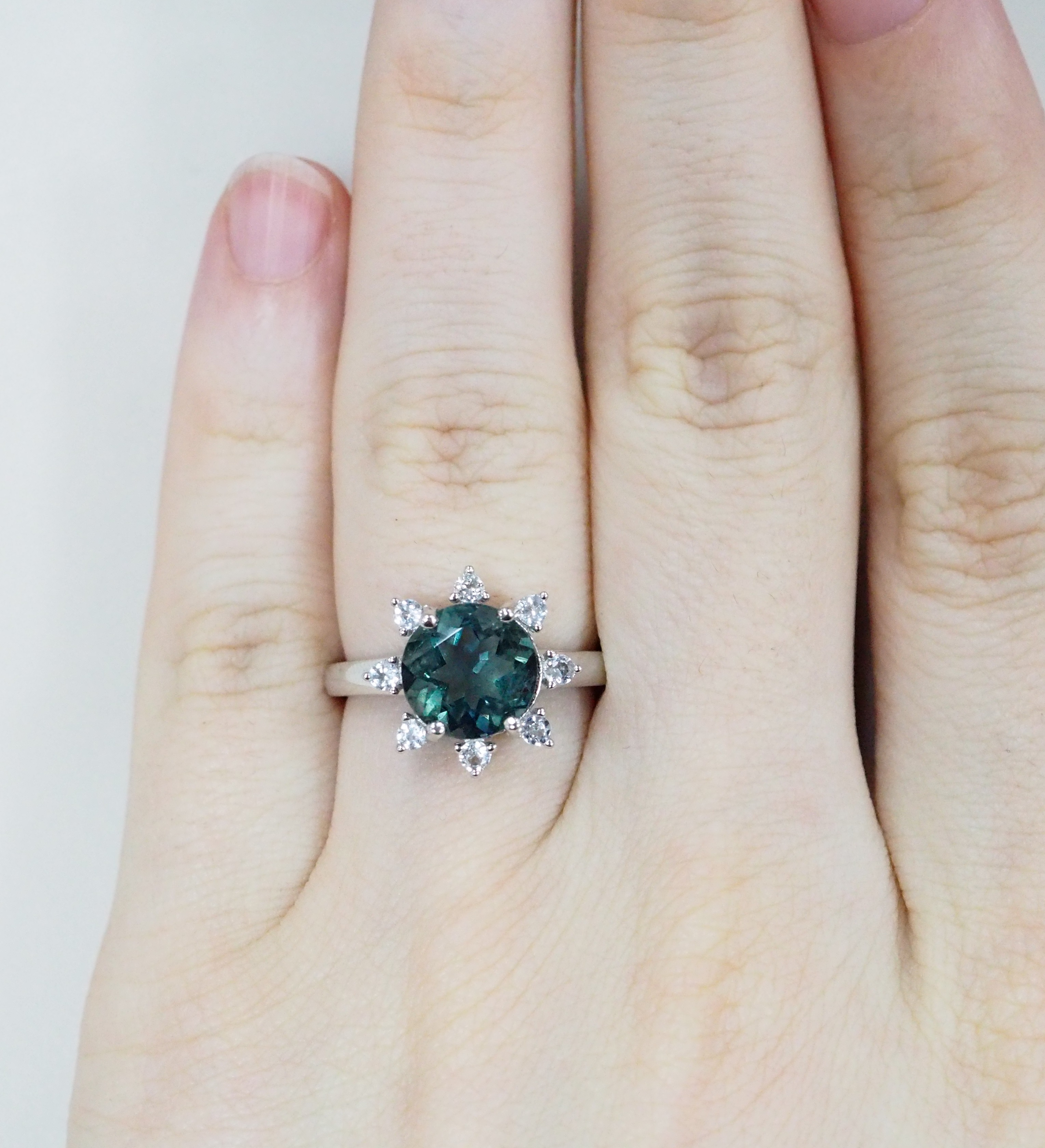 Серебряное кольцо с флюоритом